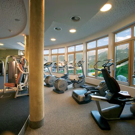 Wellnessresidenz Schalber Отель 5*