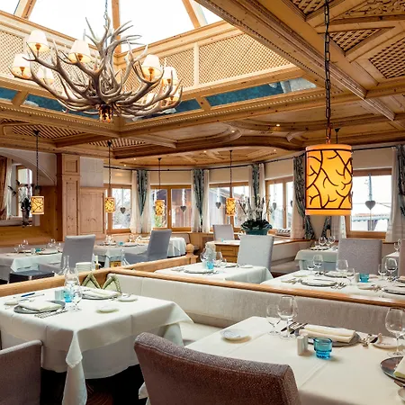 Wellnessresidenz Schalber Отель 5*