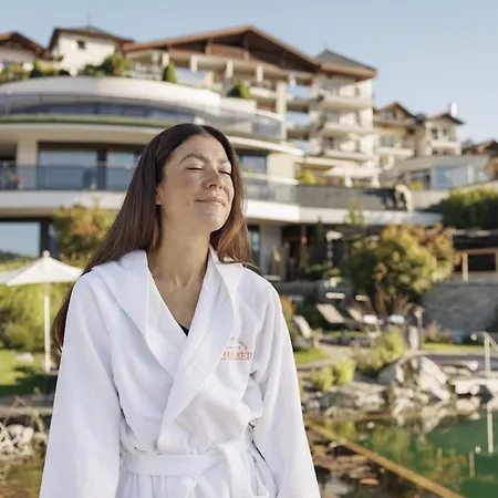 Wellnessresidenz Schalber Szálloda 5*