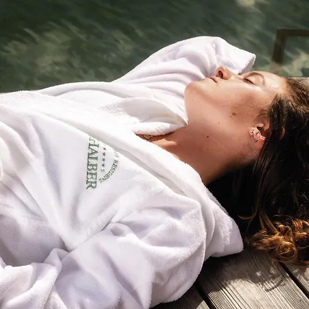 Wellnessresidenz Schalber فندق 5*
