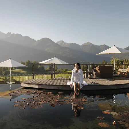 Wellnessresidenz Schalber فندق 5*