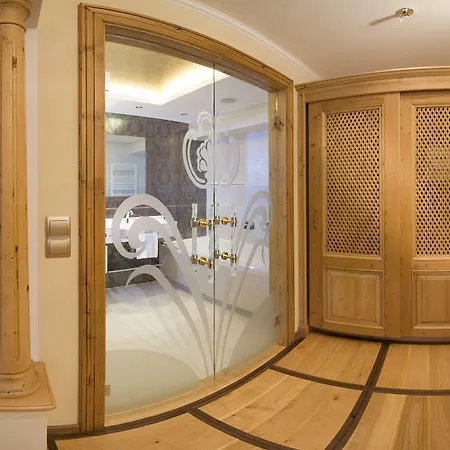 Wellnessresidenz Schalber Hotel 5*