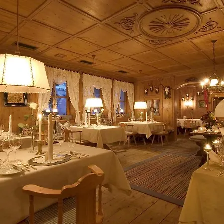 Wellnessresidenz Schalber Отель 5*