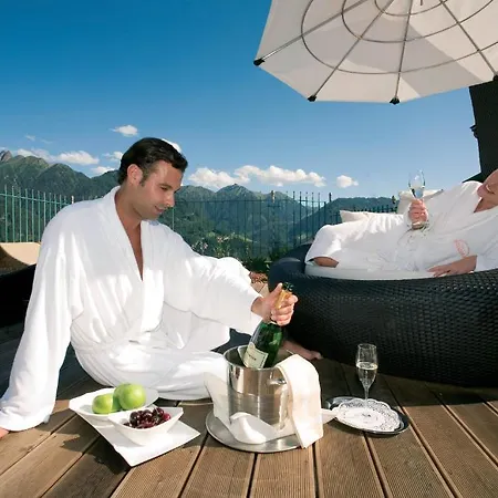 Отель Wellnessresidenz Schalber