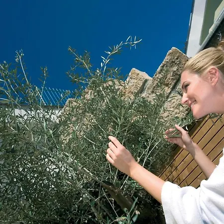 Wellnessresidenz Schalber Серфаус