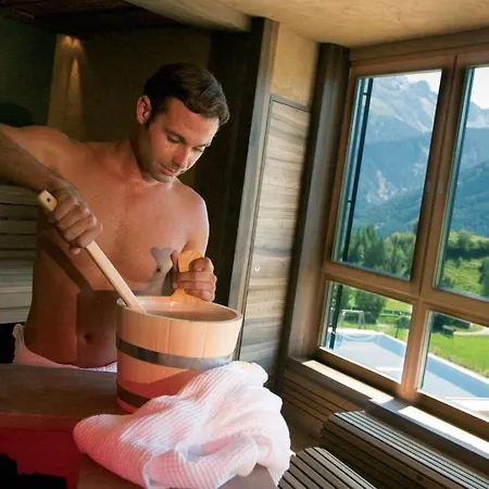 Wellnessresidenz Schalber Серфаус